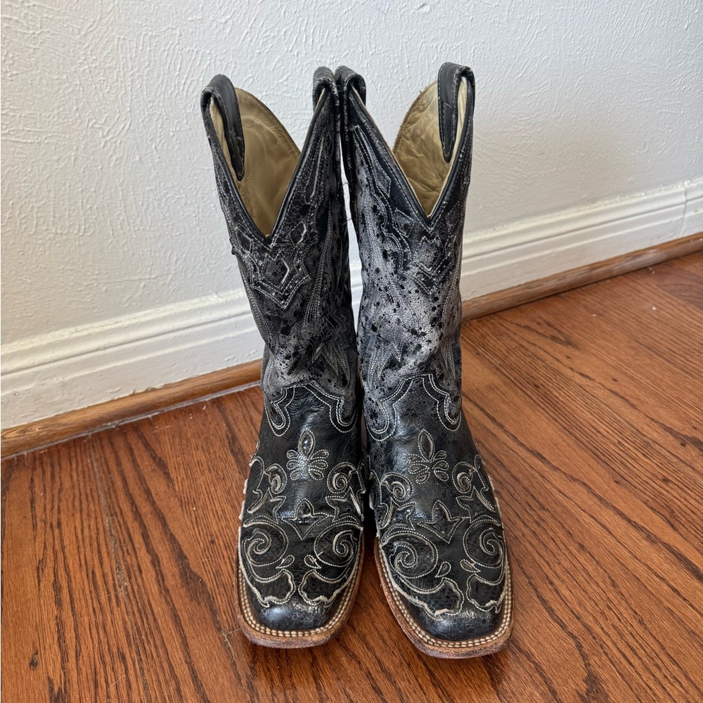 Corral boots women’s